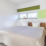 Colonia Apartment Klutz